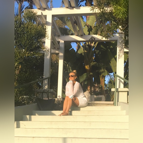 Truly Madly Deeply Open Knit Sweater, White with Striped Trim, Size Large - Picture 14 of 17